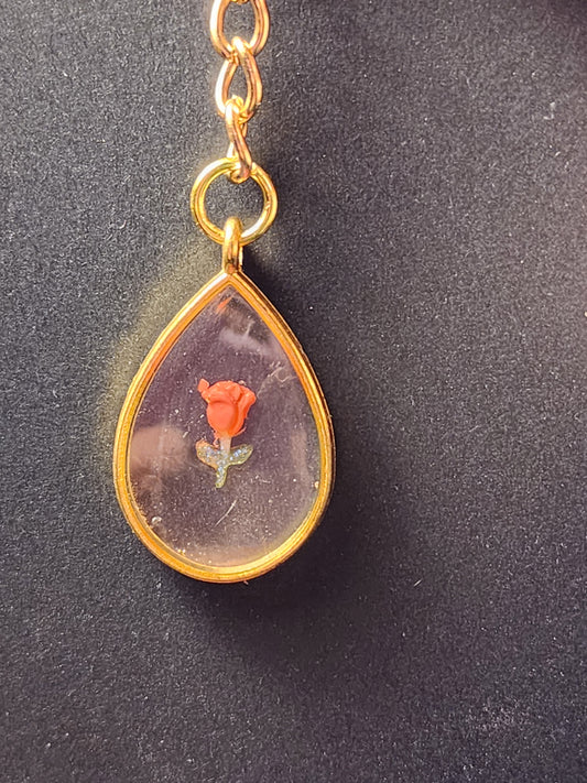 Teardrop Rosebud Keychain